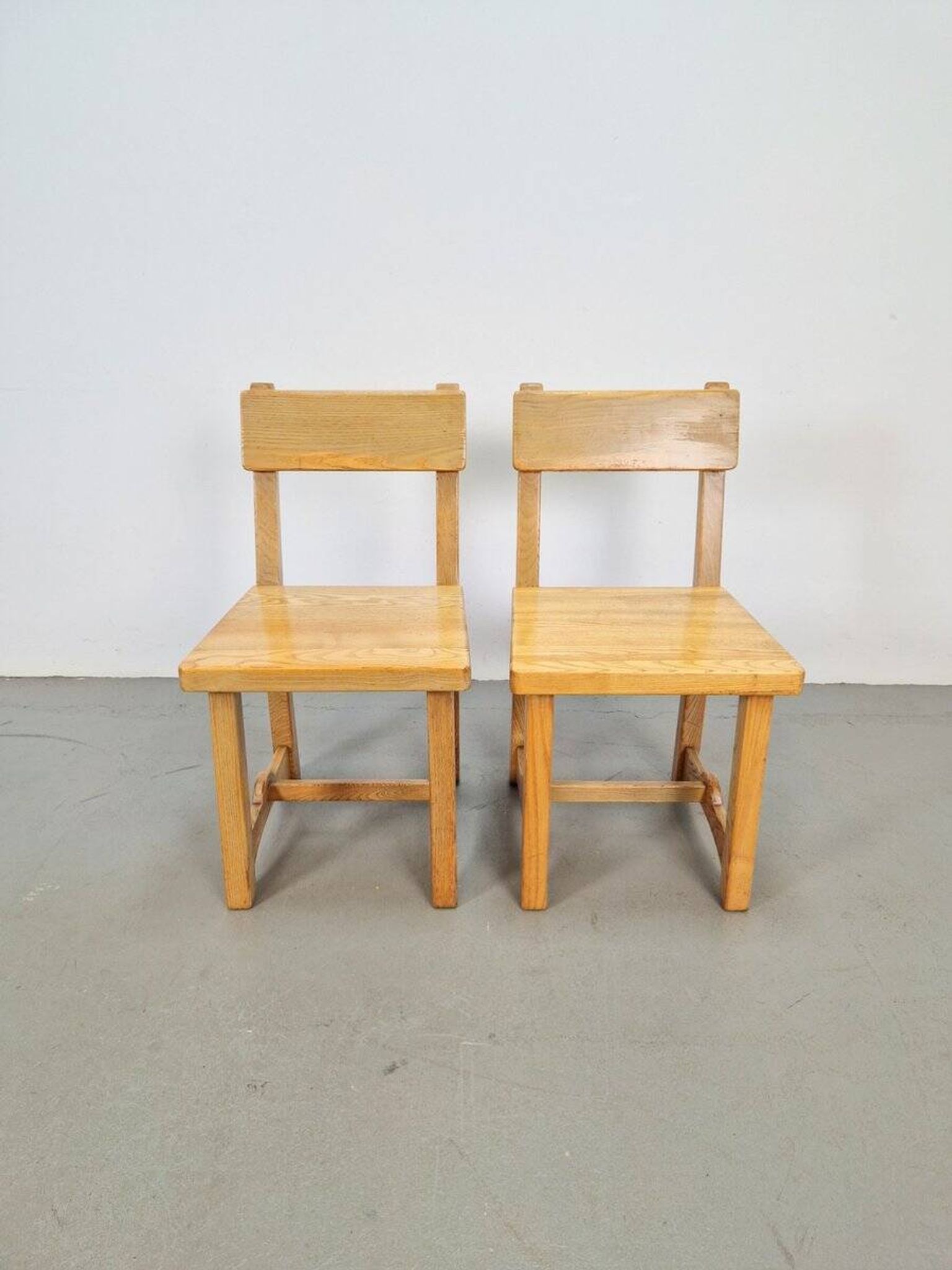 Vintage Brutalist Elm Chairs, Denmark, 1960s, Set of 2