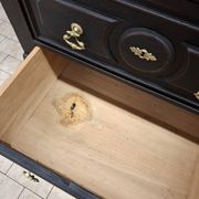 Meuble à tiroirs