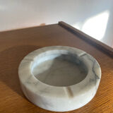 Cendrier vintage en marbre blanc