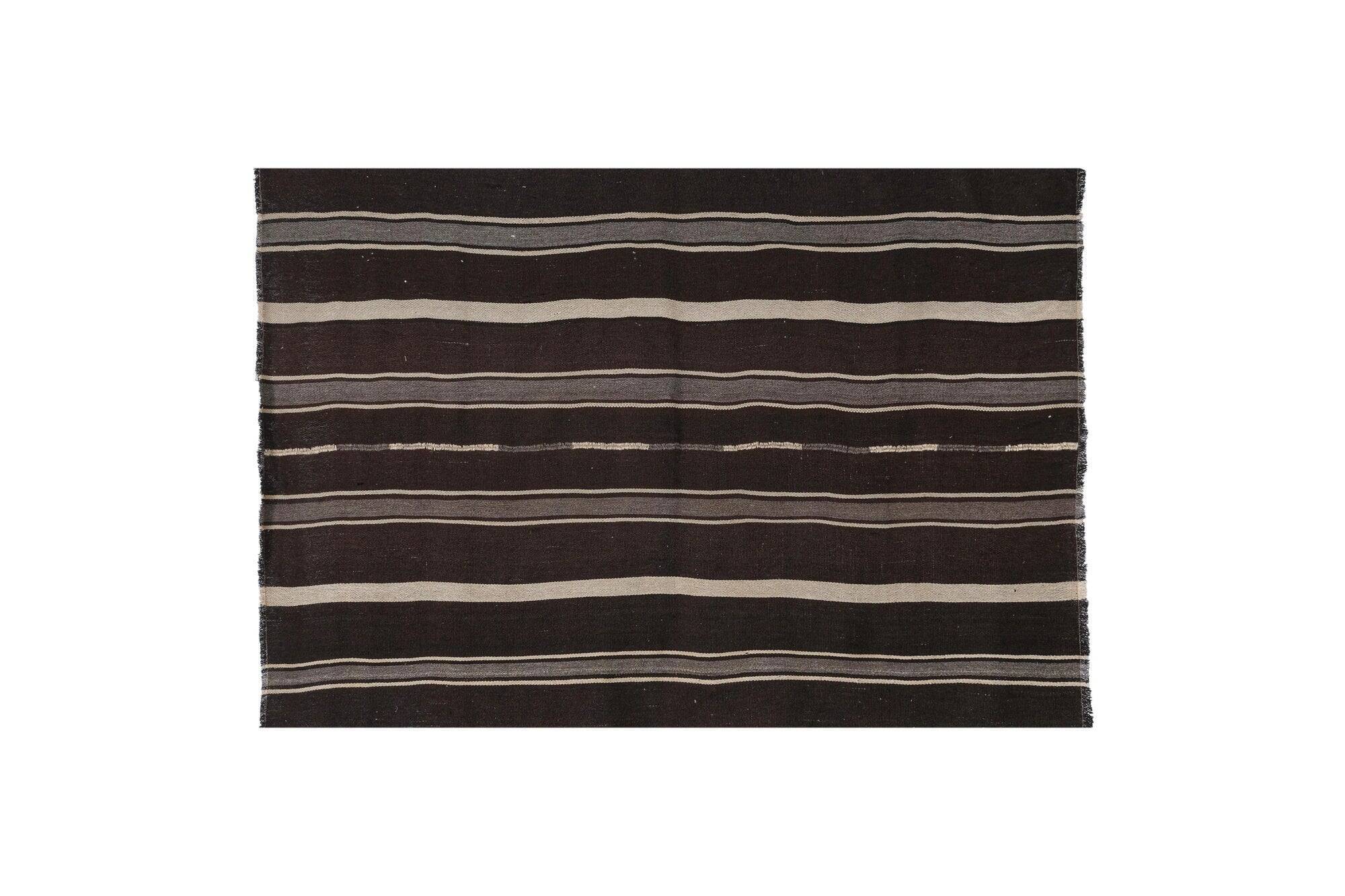 Vintage Turkish kilim, handwoven, 171x252 cm.