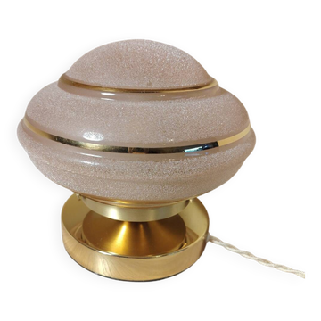 Globe rose texturé givré en lampe tactile