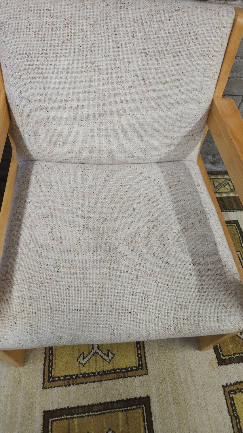 Paire de fauteuils laine bouclette 1970