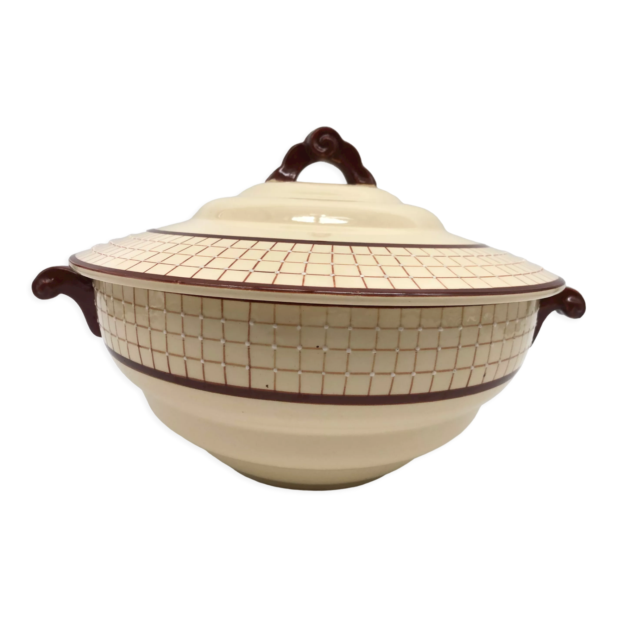 Earthenware tureen "Longchamp – France", Colmar model