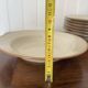 Lot de 7 assiettes en grès beige Tulowice Poland