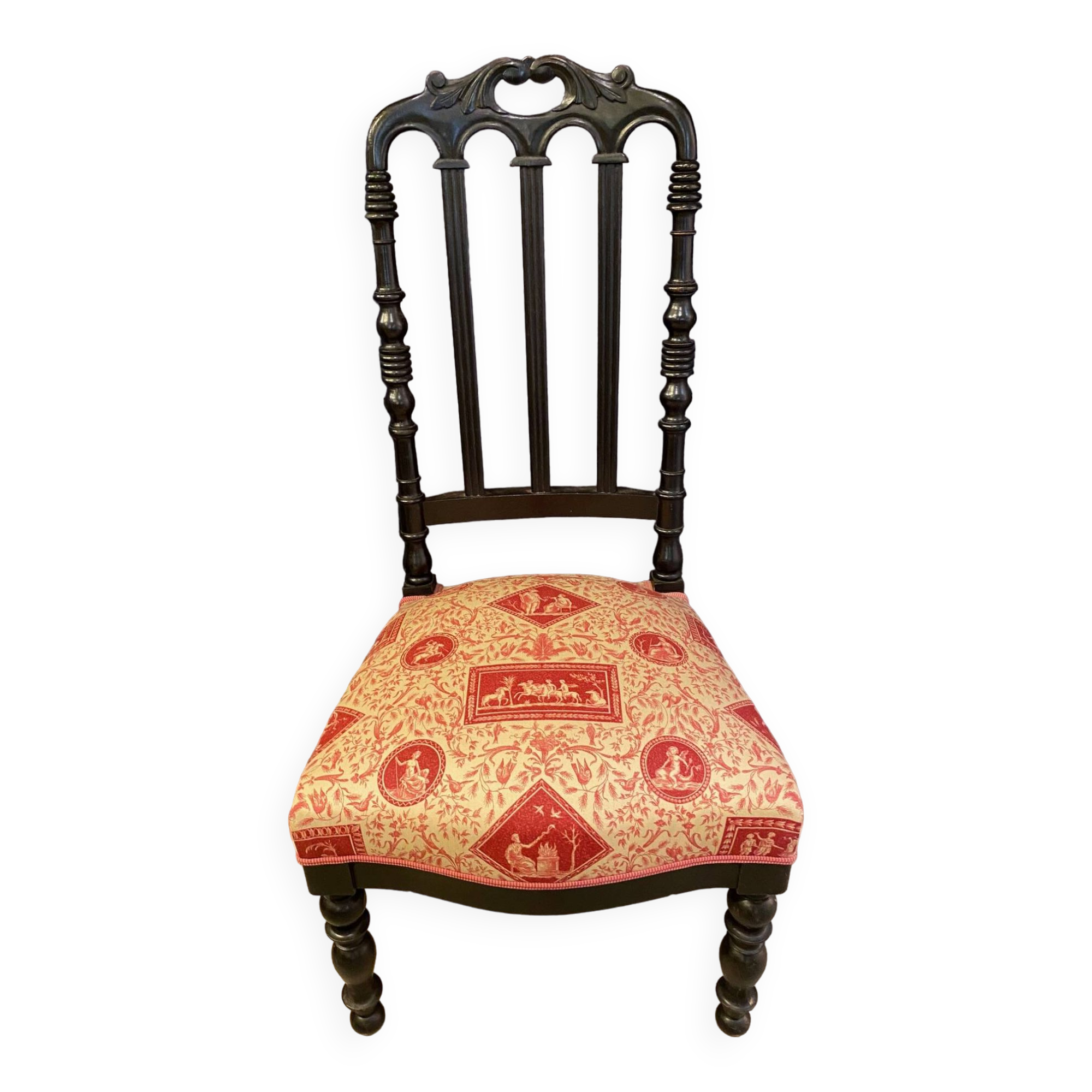 Fireplace or changing chair period 1900 in black lacquered wood and printed fabric