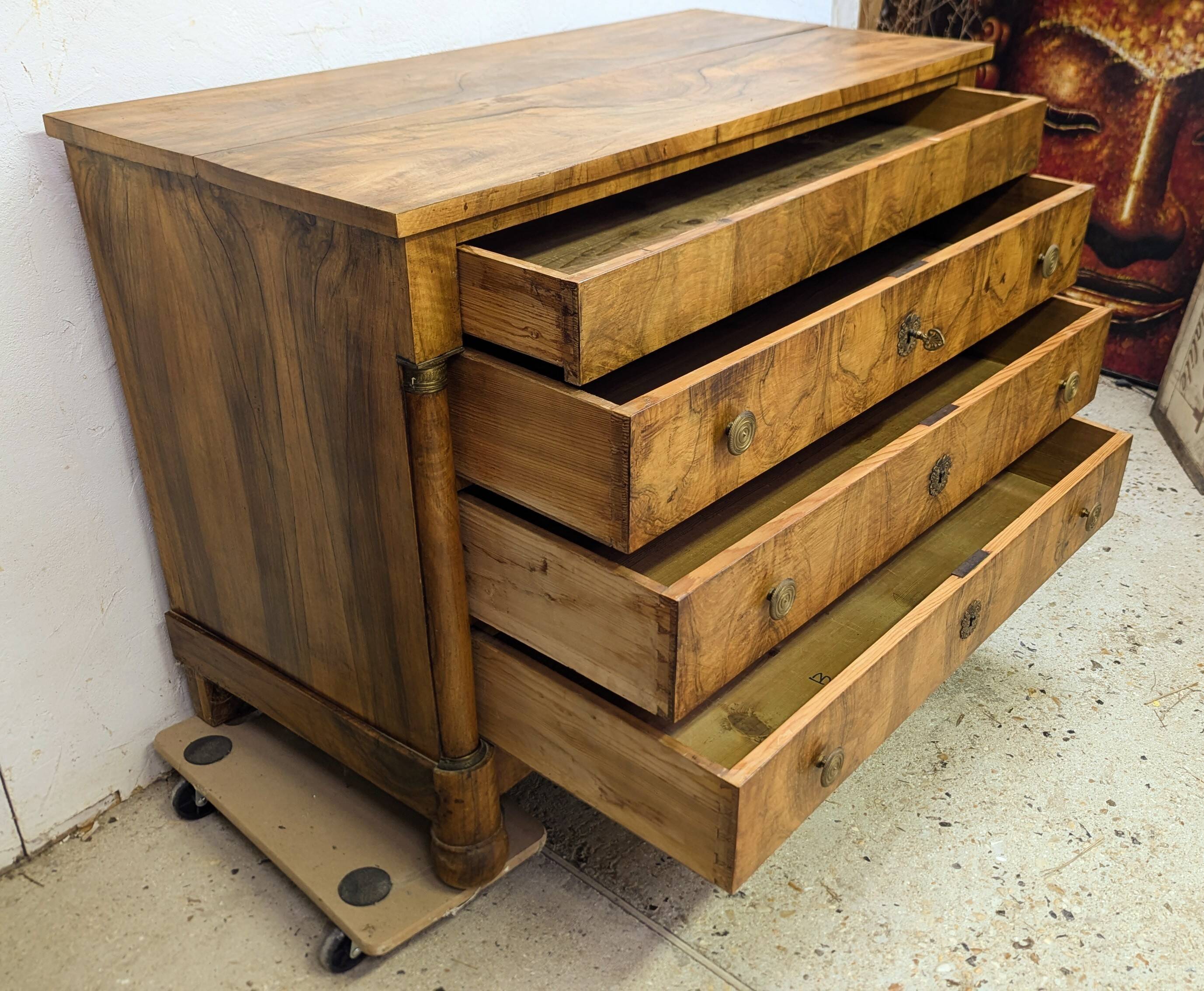 Commode Style Empire Ronce De Noyer