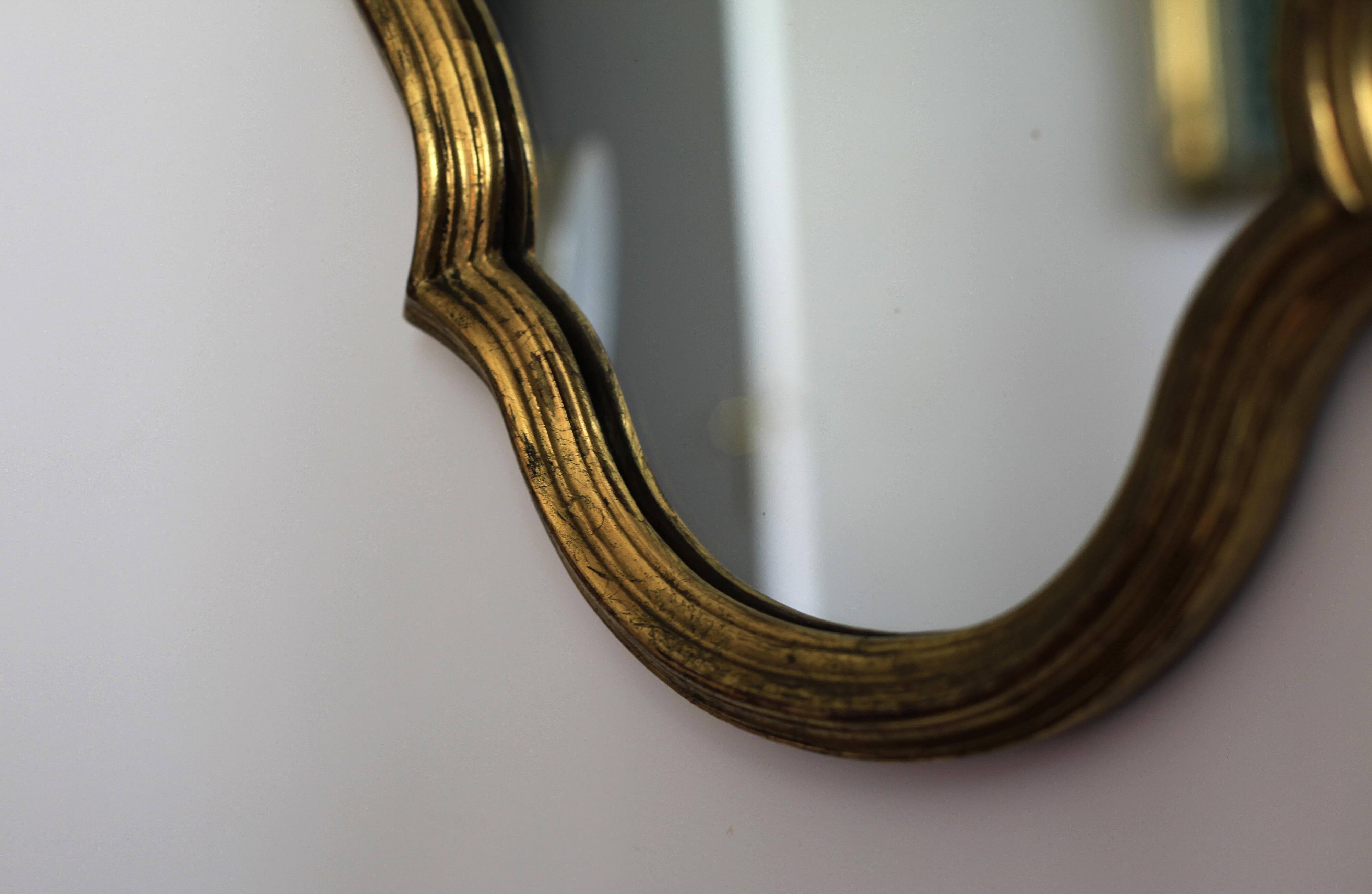 Miroir baroque doré 55x43 très belle patine