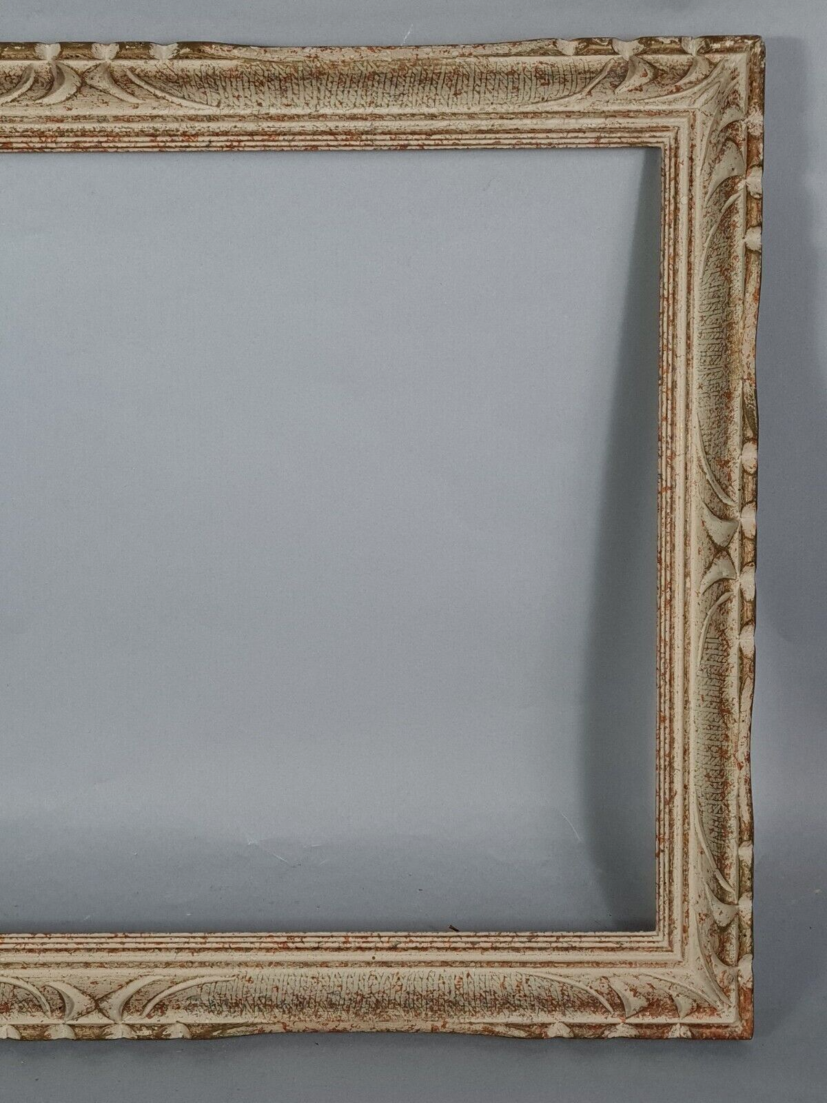 Old frame 68x48 foliage 58x41 cm carved wood ceruse style Montparnasse SB