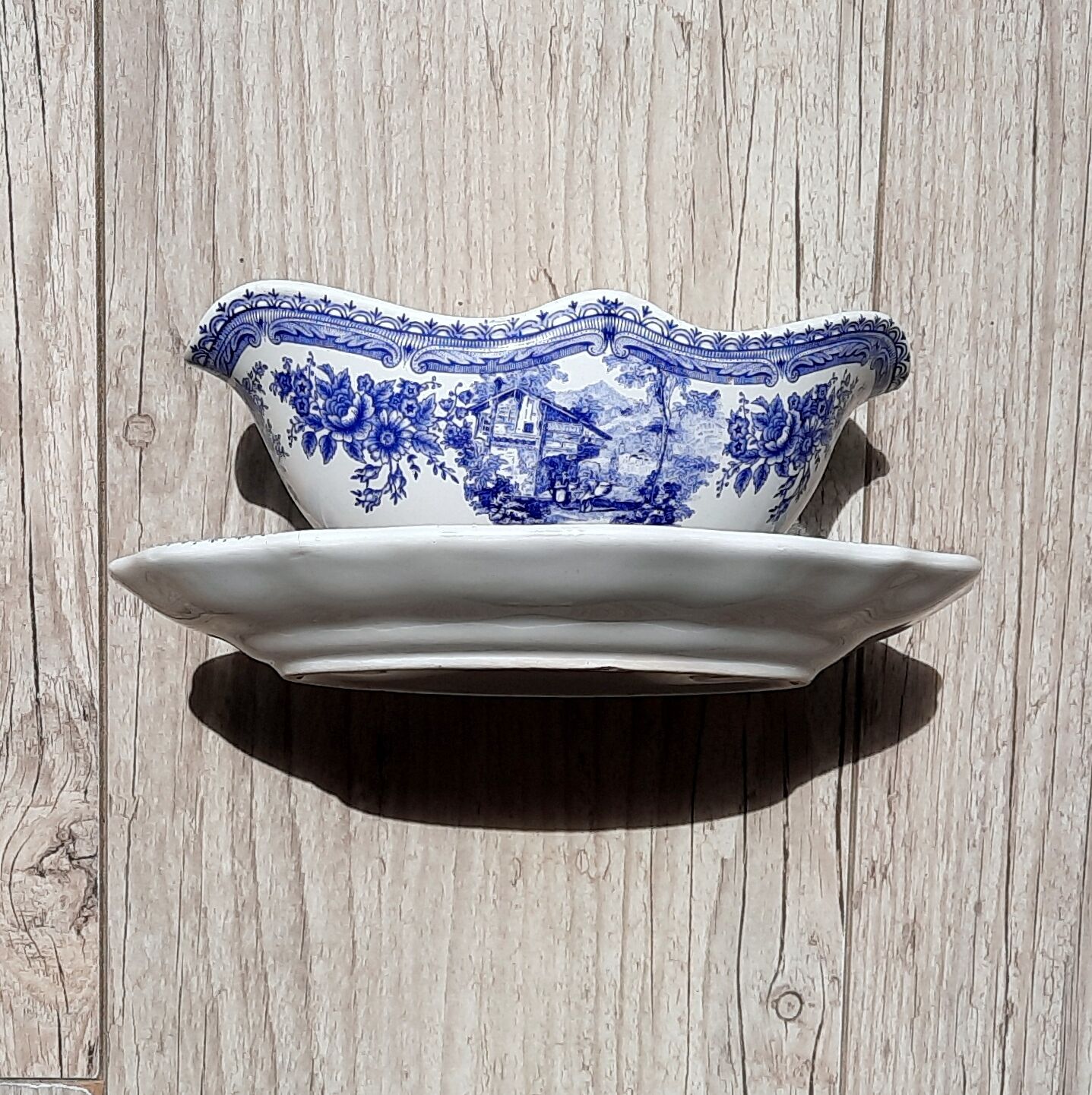 Lunéville - English Cottage - Presentation plate, Cup, Tray, Earthenware Saucière