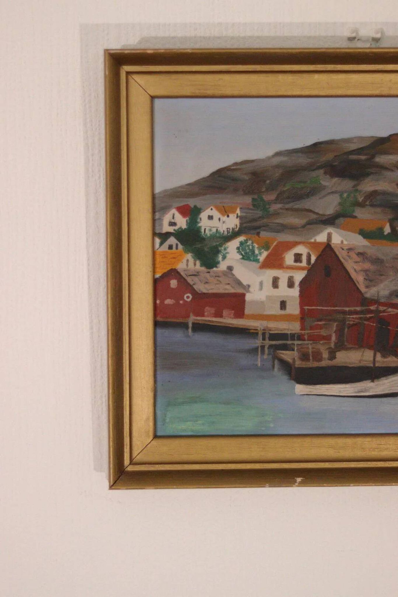 Huile sur panneau suédoise originale du milieu du siècle – ville côtière