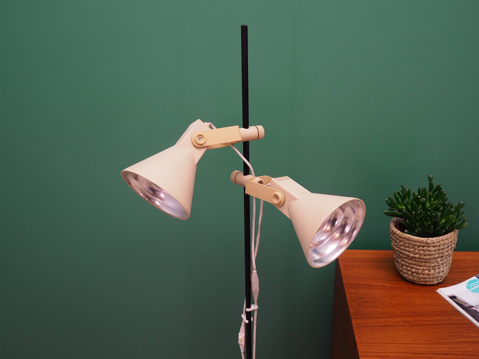 Floor lamp, Danish design, 1970s, production: Denmark