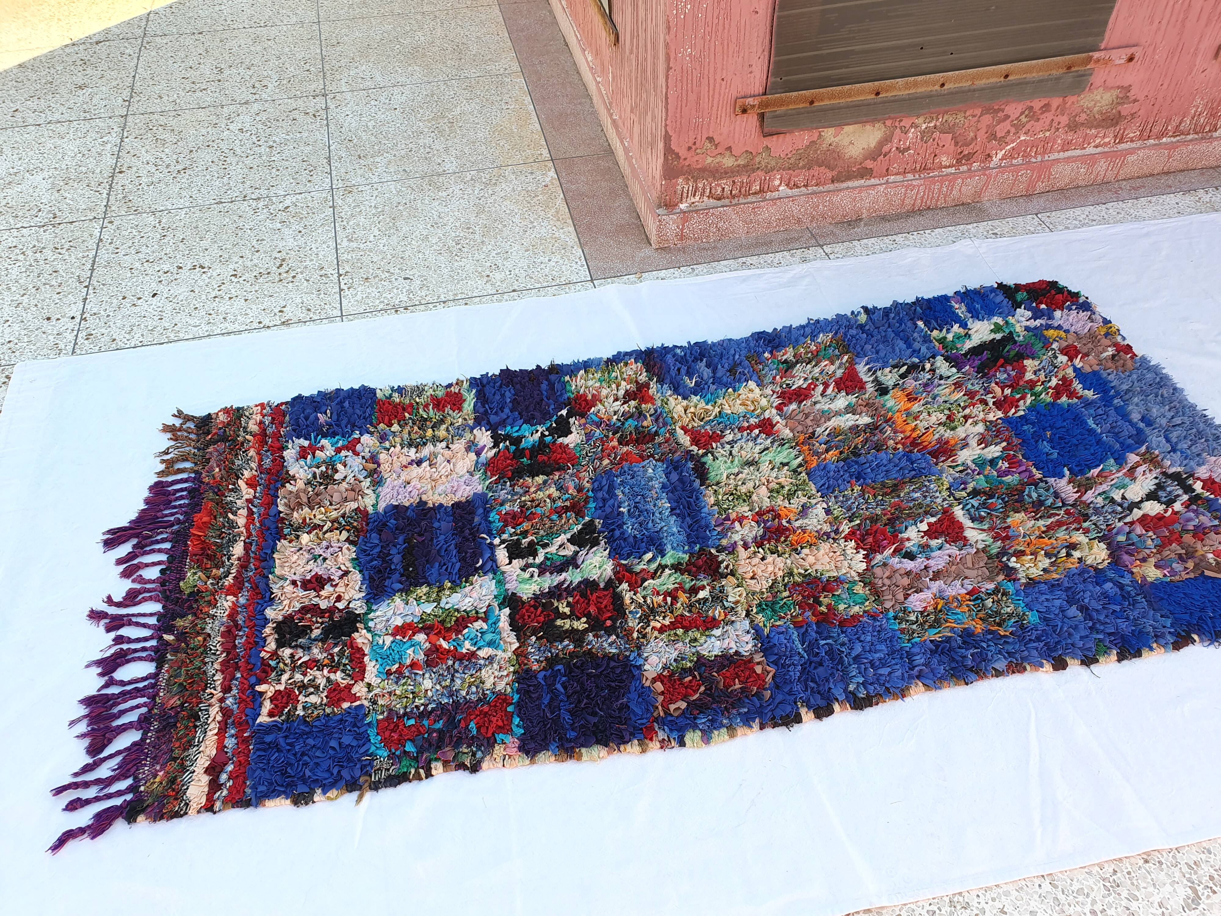 Moroccan carpet berber vintage 180 x 90 cm