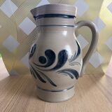 Alsatian sandstone pitcher Anne Ehret