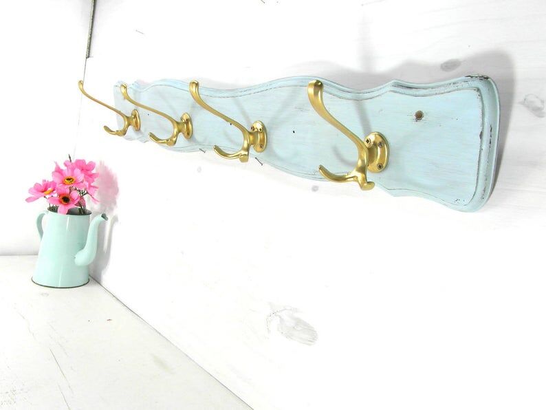 Porte manteaux à 4 crochets en bois et metal