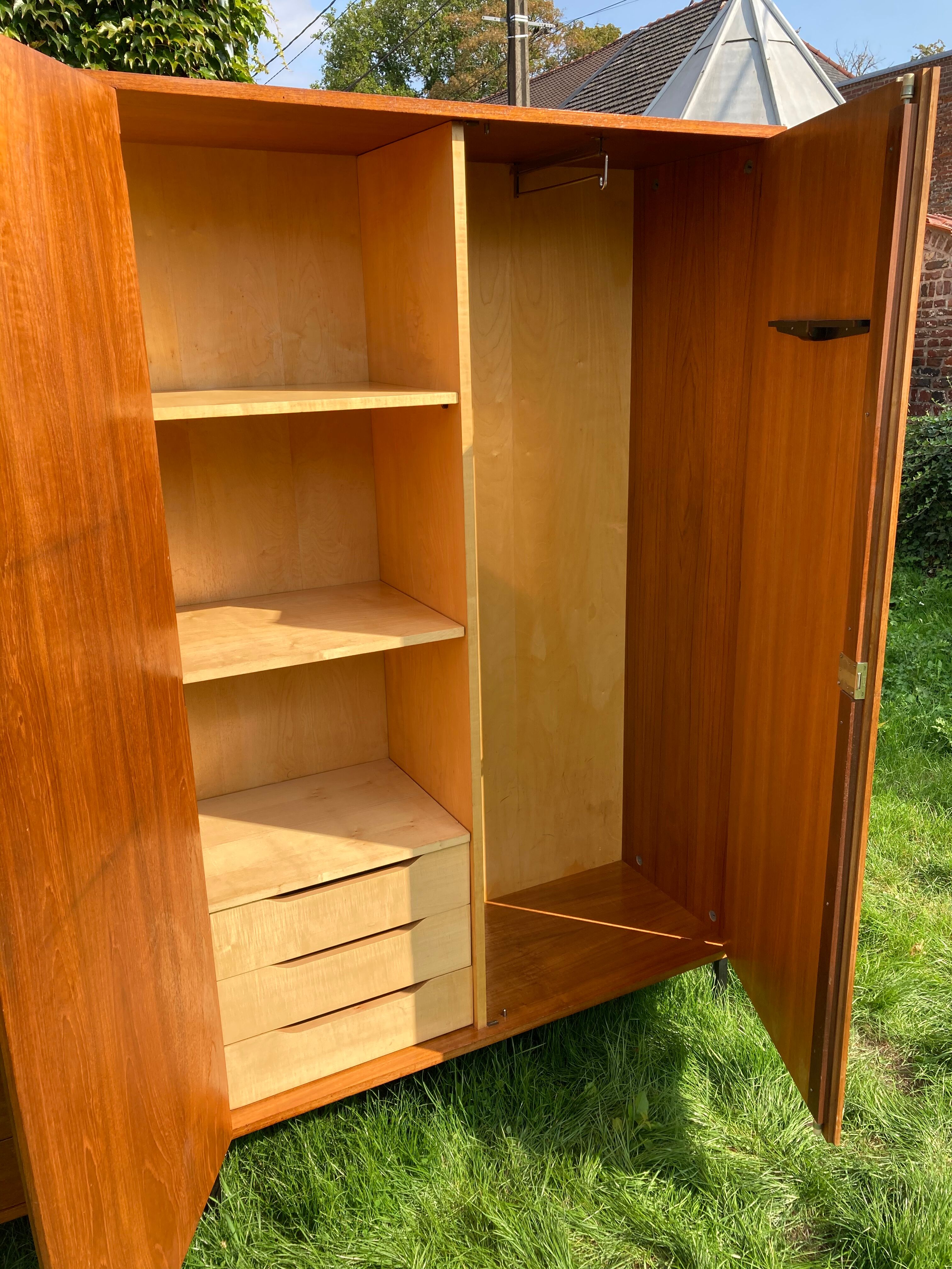 Minvielle multifunctional vintage furniture