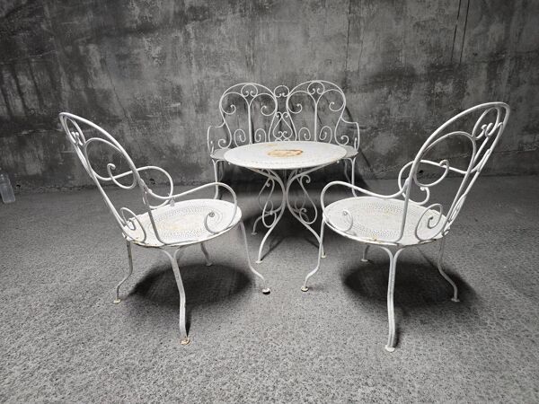Salon de jardin ancien en fer forgé, début du XXe siècle