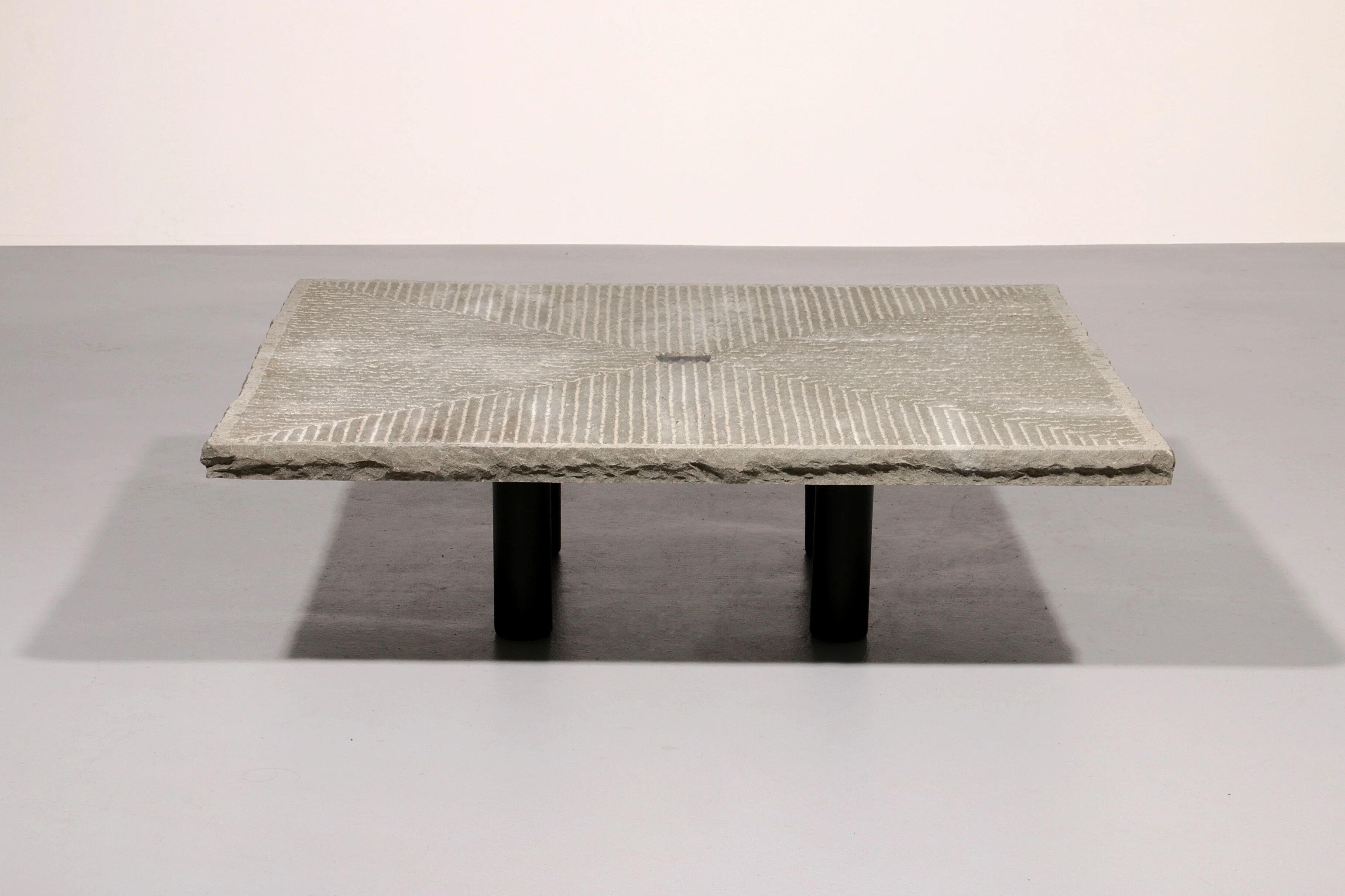 Table basse Giulio Lazzotti par Mageia, Italie 1981