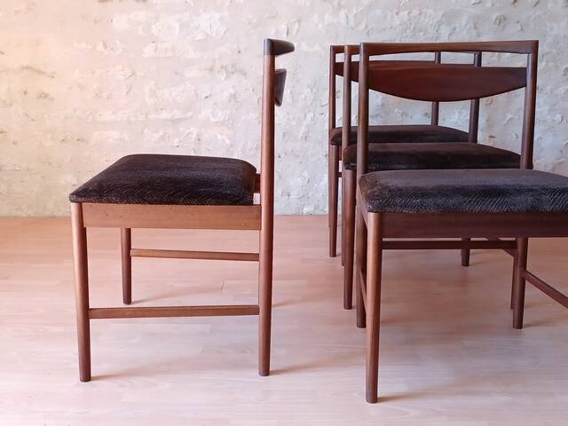 4 chaises Mcintosh teck et tissus velours vintage 1960