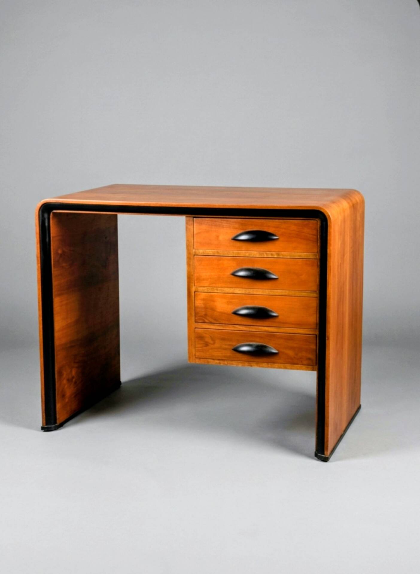 Italian walnut writing desk.attrib Guglielmo Ulrich