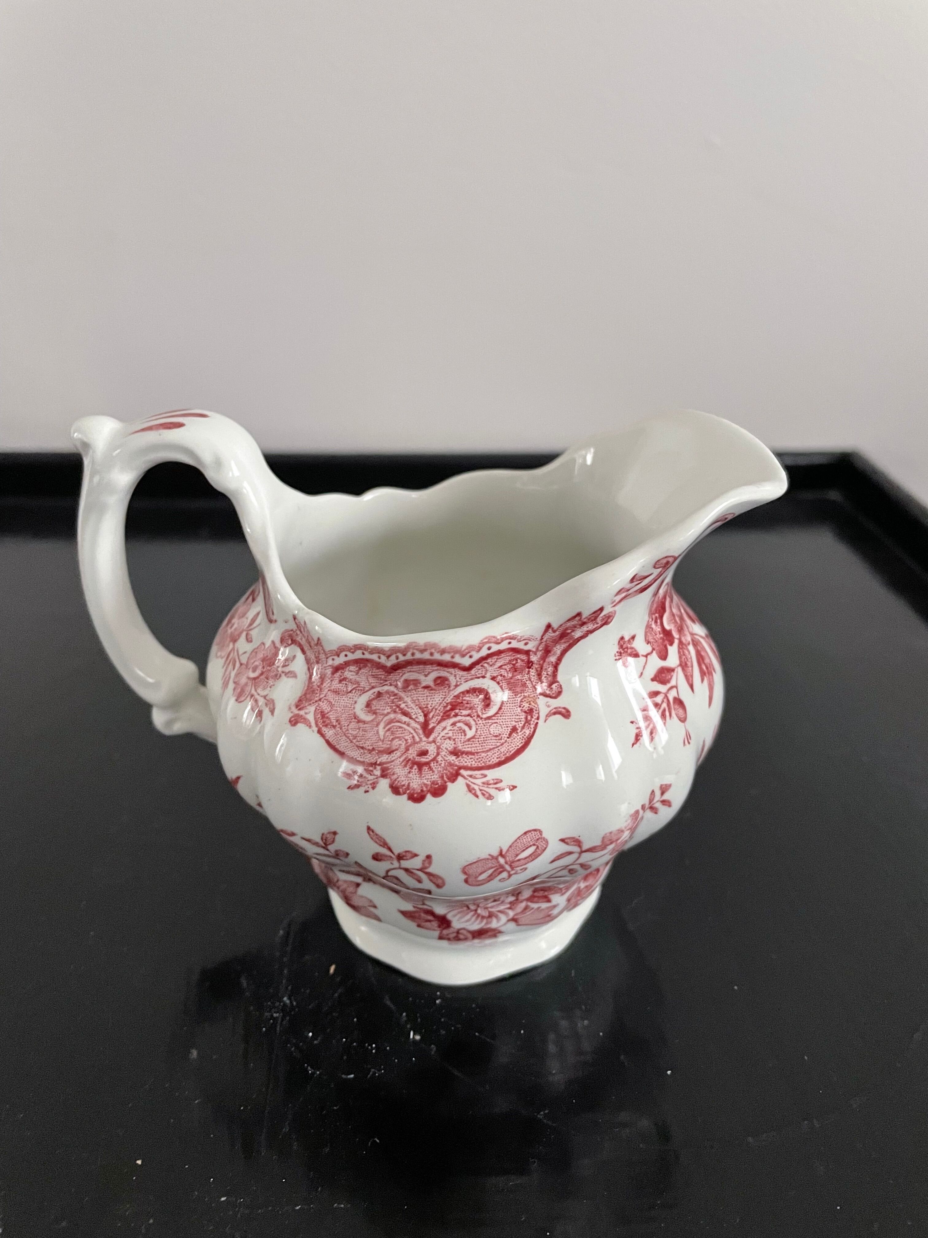 English porcelain milk jug RIDGWAY model Windsor