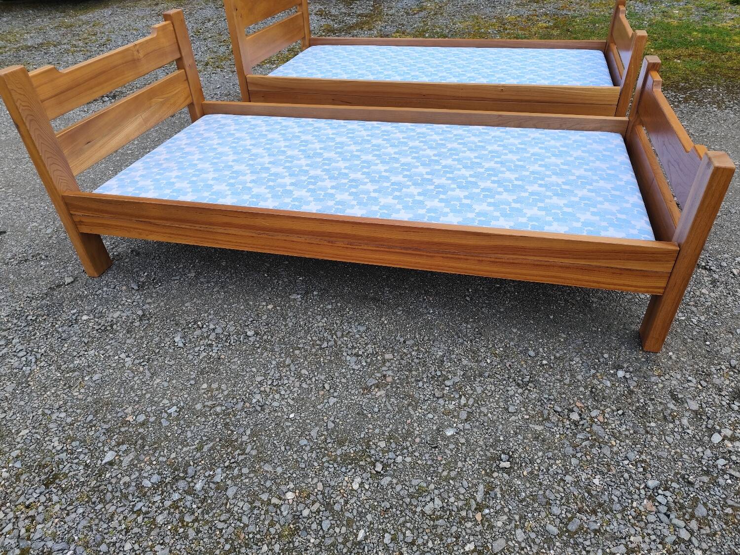Pair of elm burl beds attributed to Maison Regain