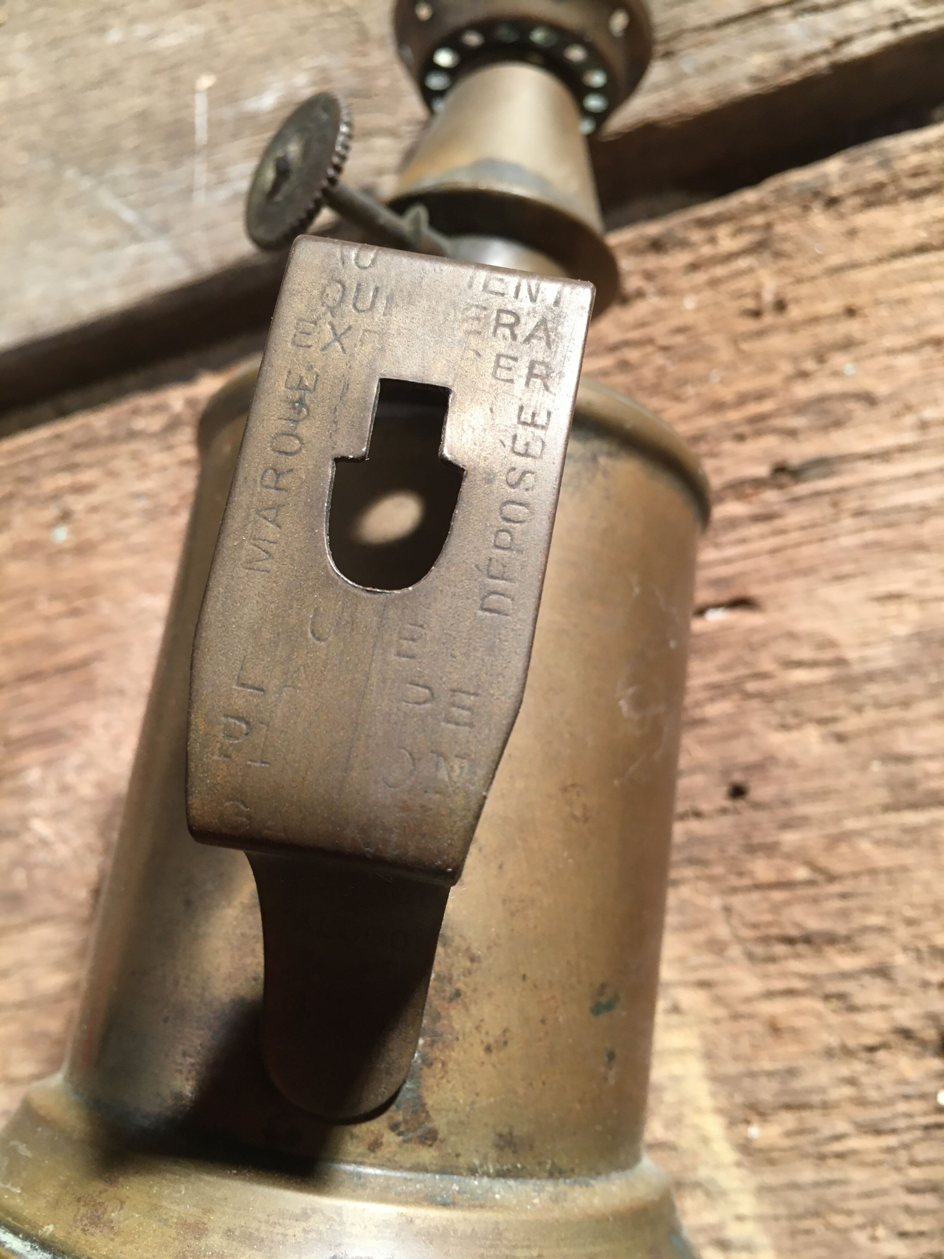 Late XIX brass Pigeon Lamp