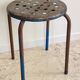 Tabouret industriel acier patiné vintage