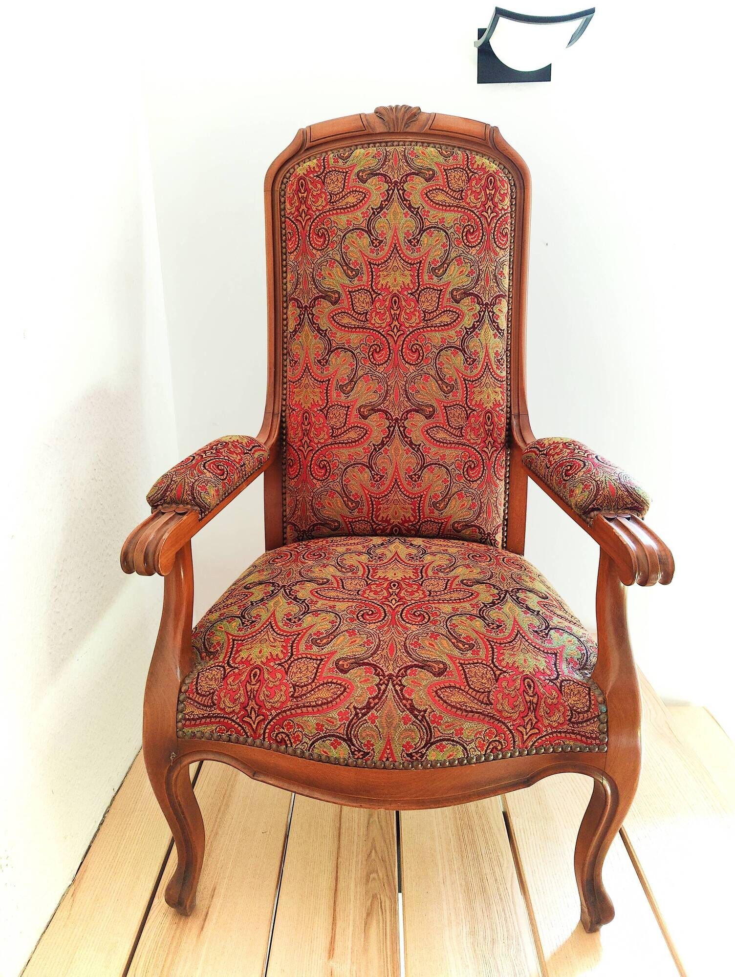 Voltaire ancien red