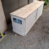 Trade furniture
