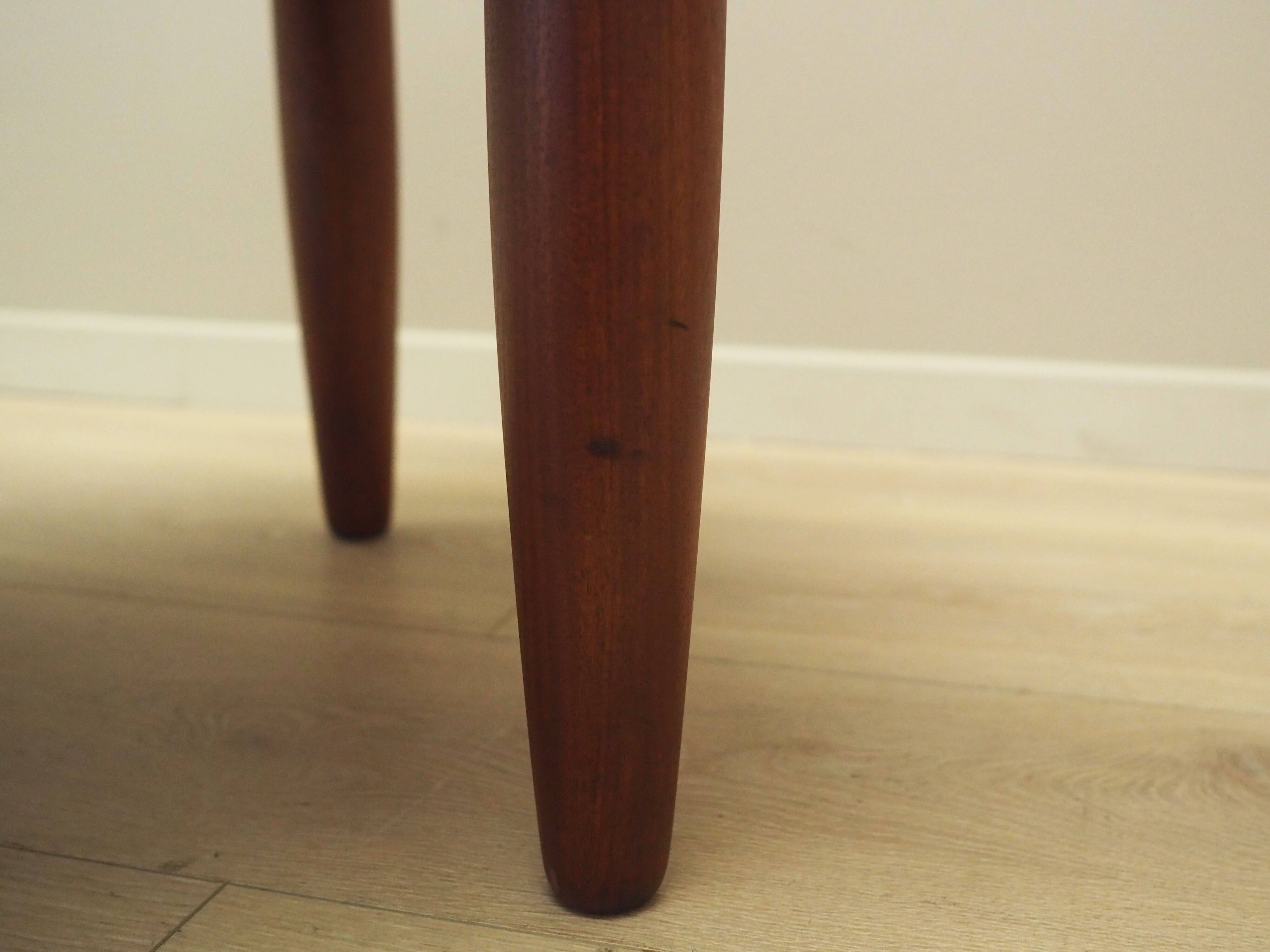 Lowboard en teck, design danois, années 1970, production : Danemark