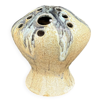 Accolay flower frog in psychedelic glazed ceramic