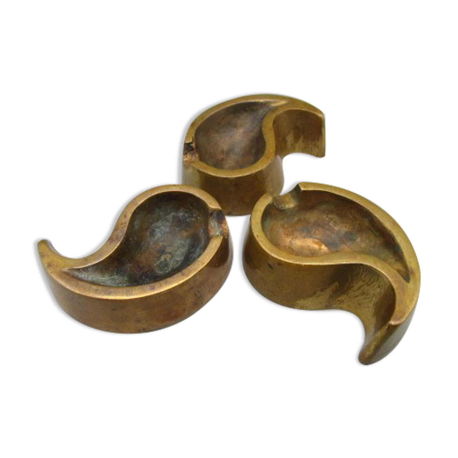 3 vintage brass ashtrays shape drops of water