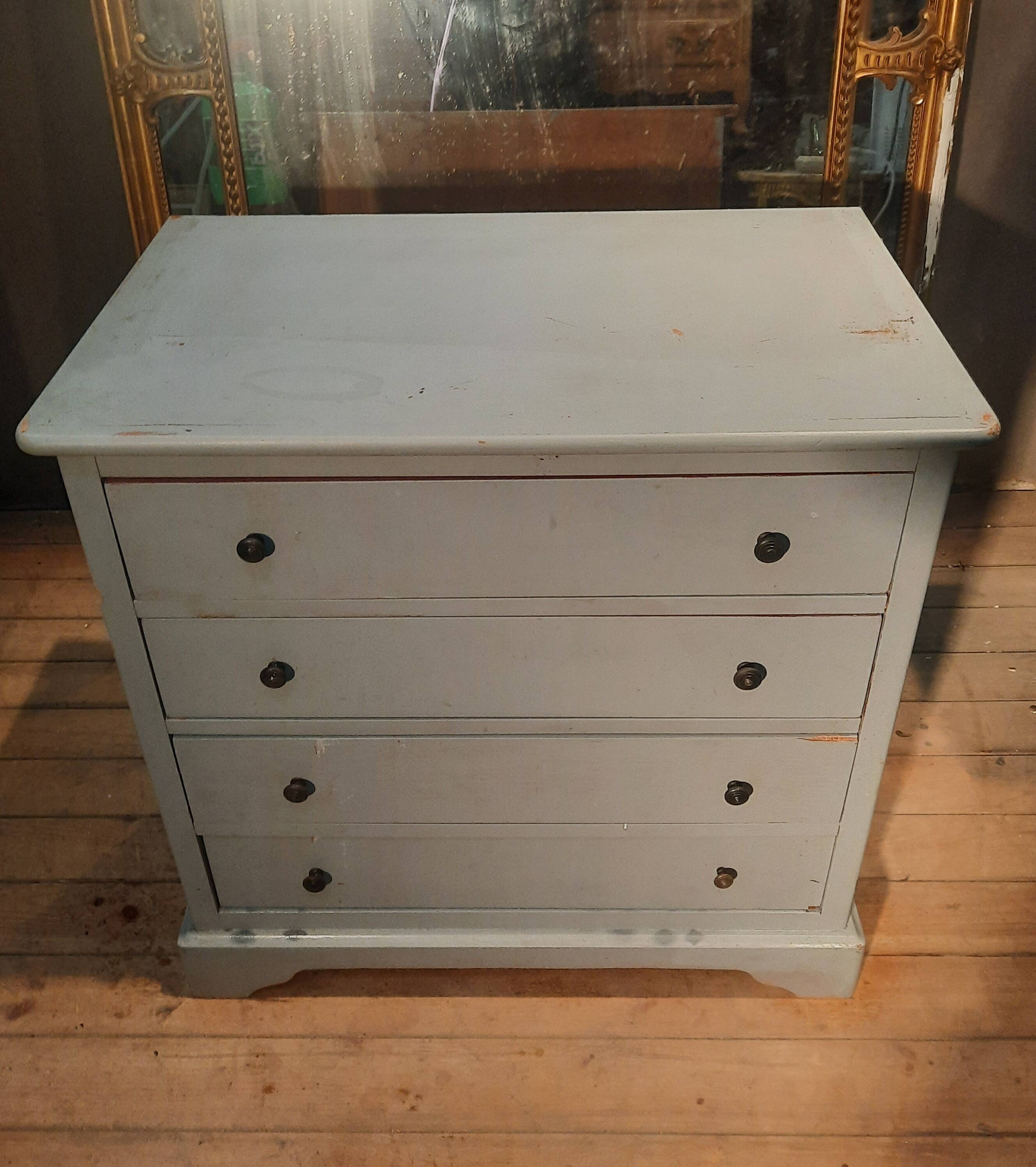 Louis Philippe style painted wooden chest of drawers
