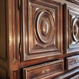 Louis XIII dresser
