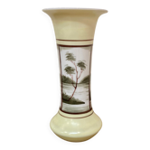 SCANDINAVIAN VASE DESIGN 1950.