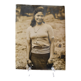 Photo argentique anonyme sepia femme indonesie vers 1970
