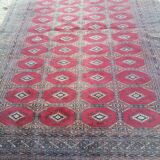 Oriental carpet 274 x 180cm