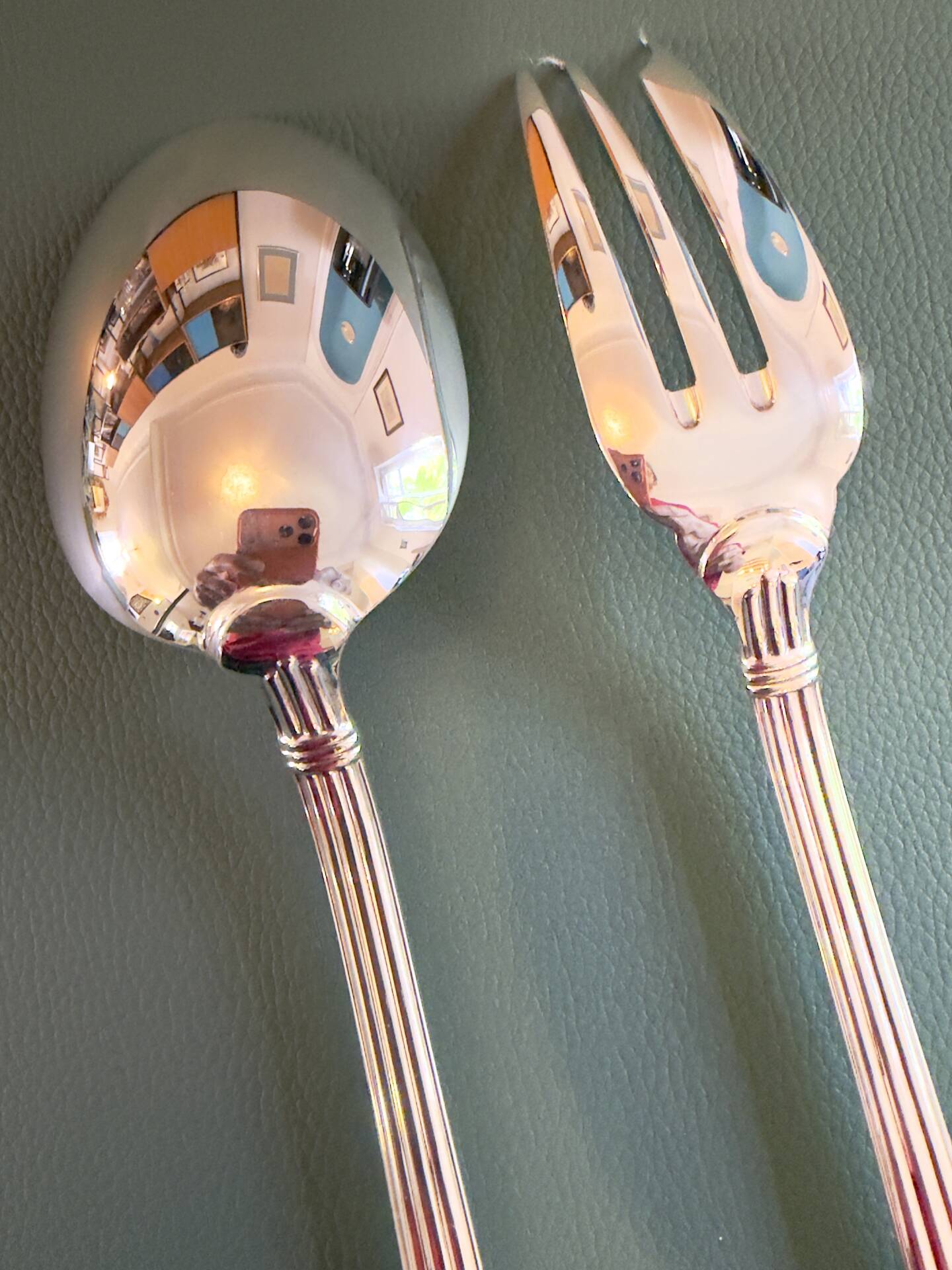 Christian aria, service cutlery