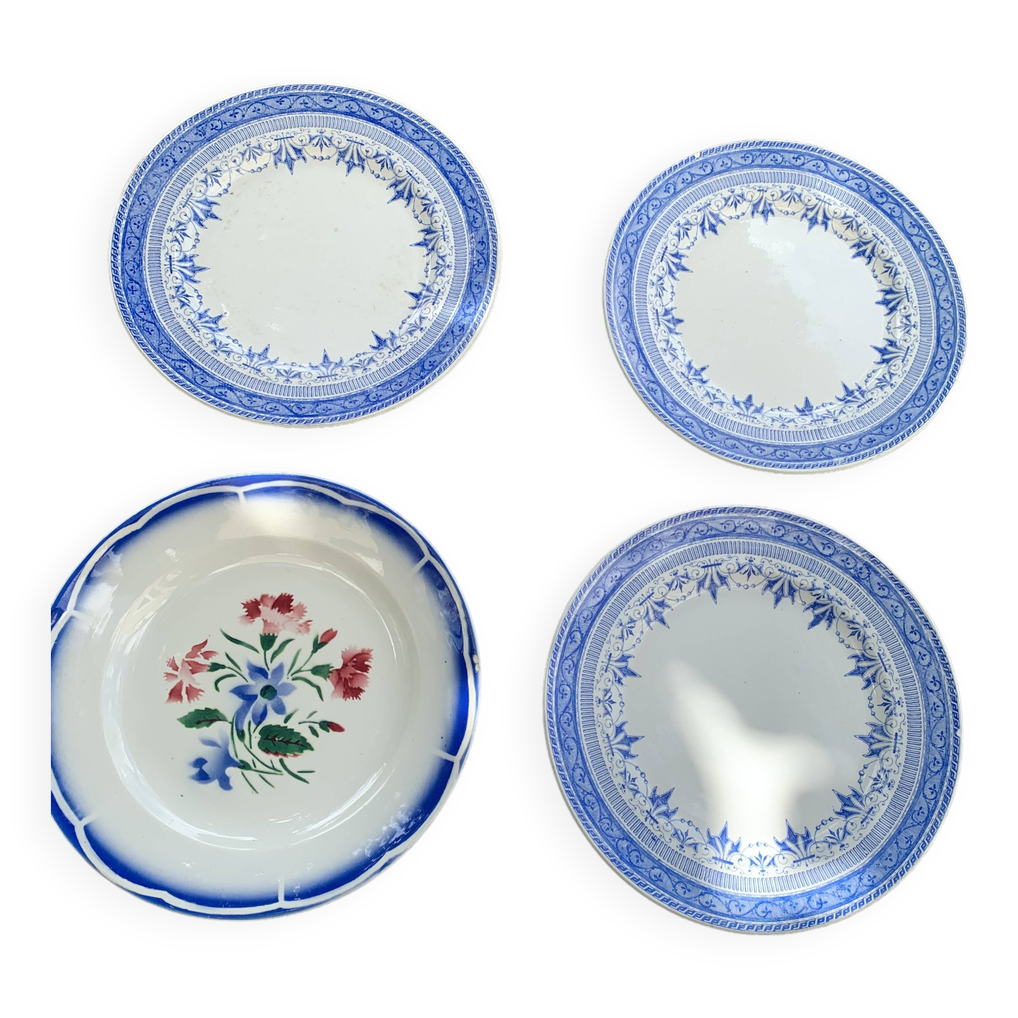 4 flat plates Gaulois model, Creil and Montereau and Elorn, Digoin Sarreguemines, collector