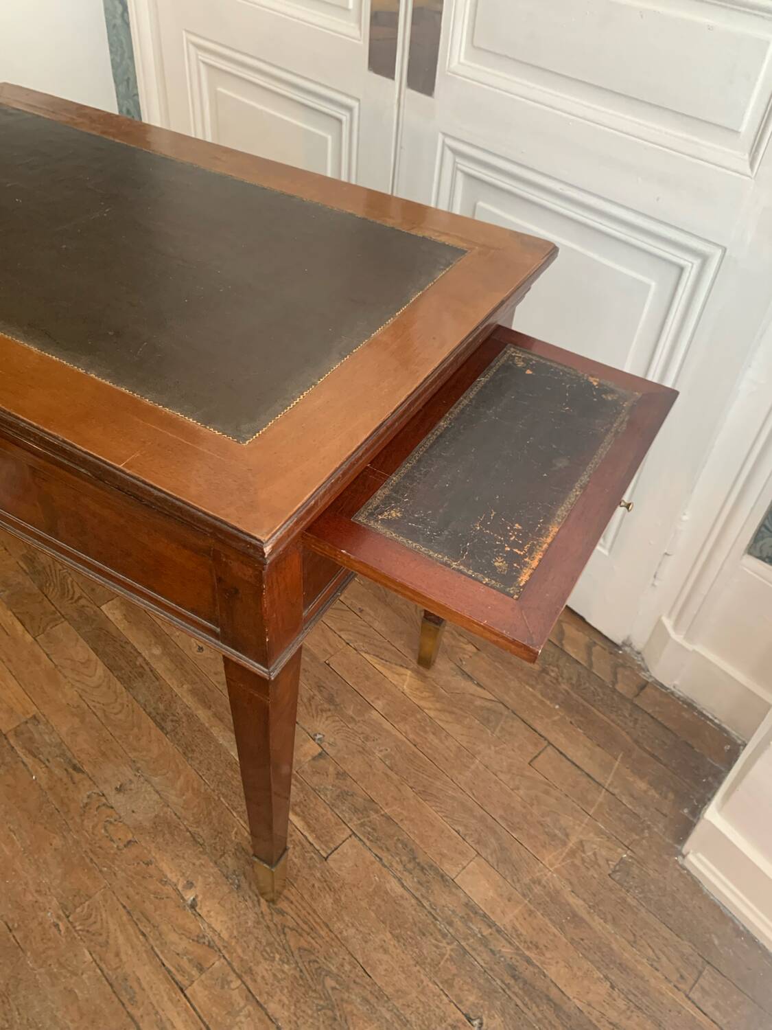Table à la Tronchin