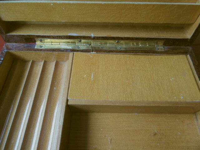 Music box and cigars 1960