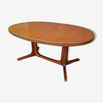 Baumann expandable oval table, 1960