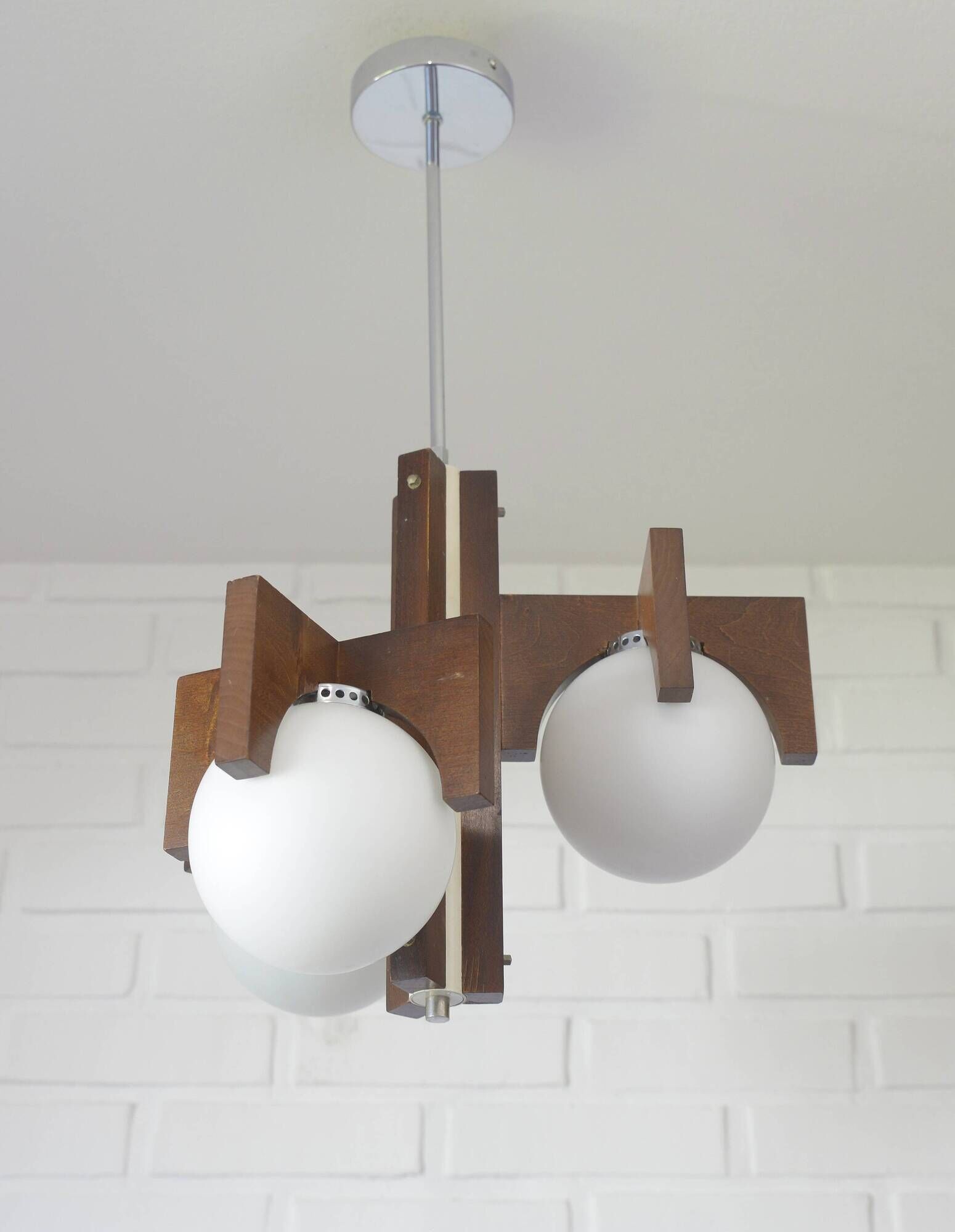 Suspension vintage brutaliste en bois, style moderne du milieu du siècle, Yougoslavie, années 1970