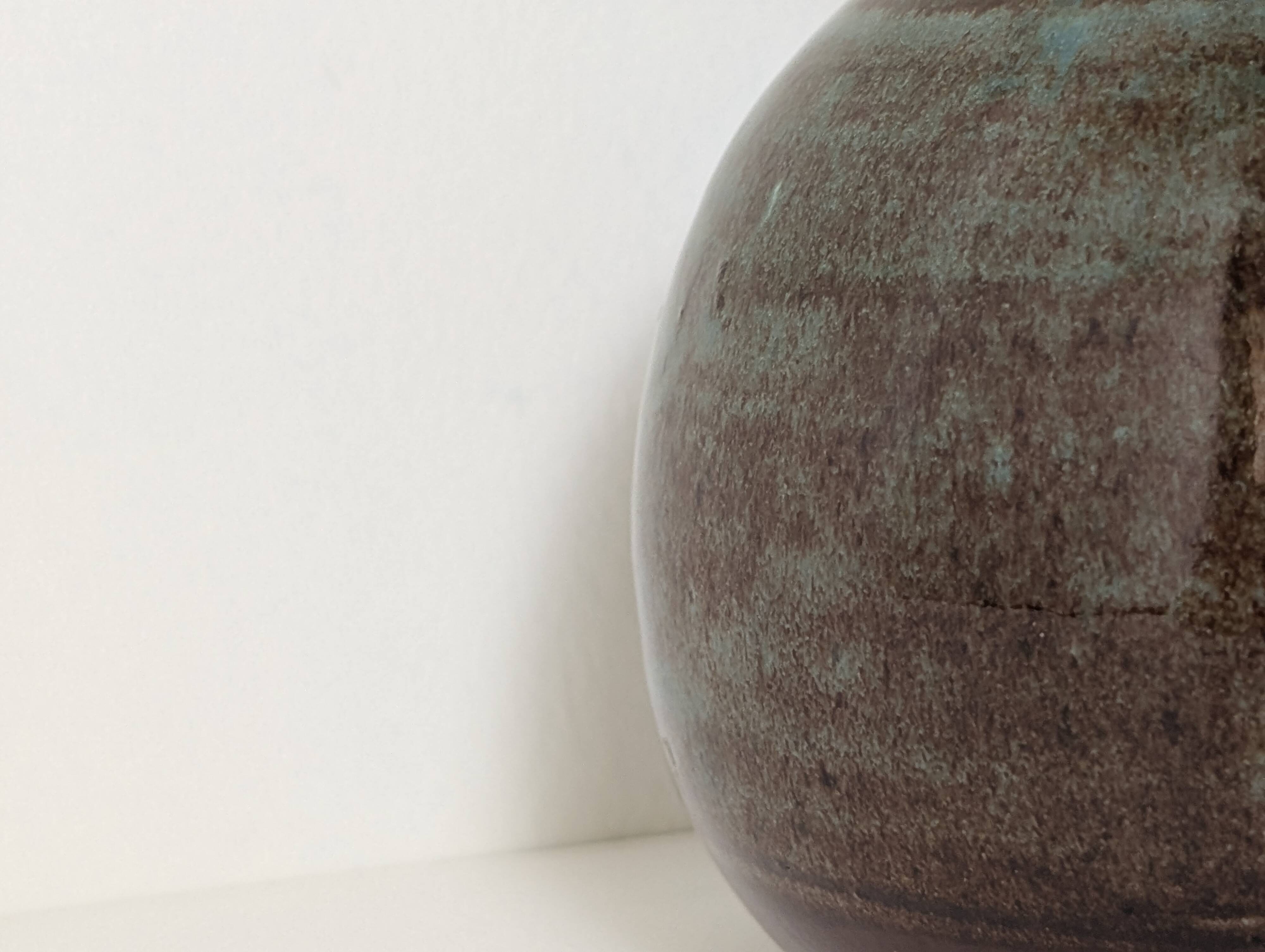 Ceramic vase