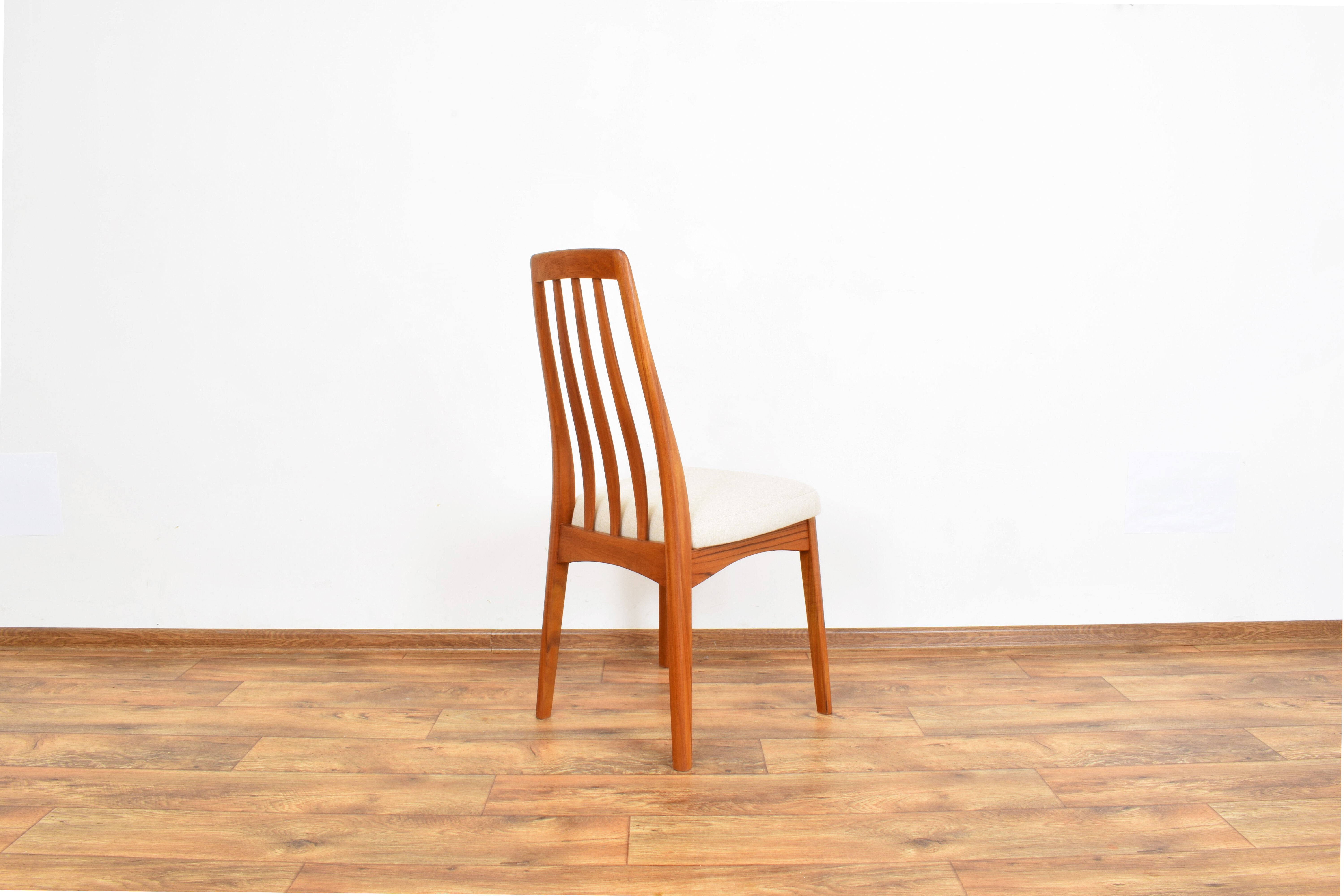 Mid-Century Teak Dining Chairs by Benny Linden, 1970s, Set of 4