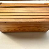 Bread box