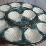 Oyster dish in majolic or dabbling for 12 shells