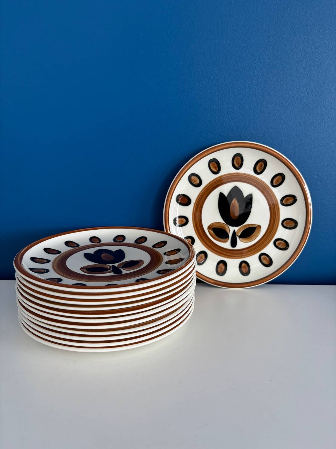 Set of 6 vintage Boch La Louviere dessert plates, 1970s, Kimono model -