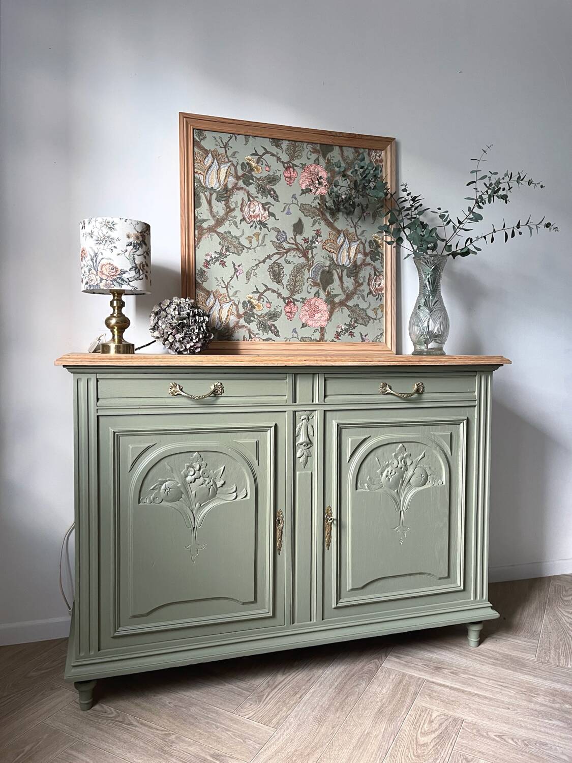 Vintage Art Deco sideboard