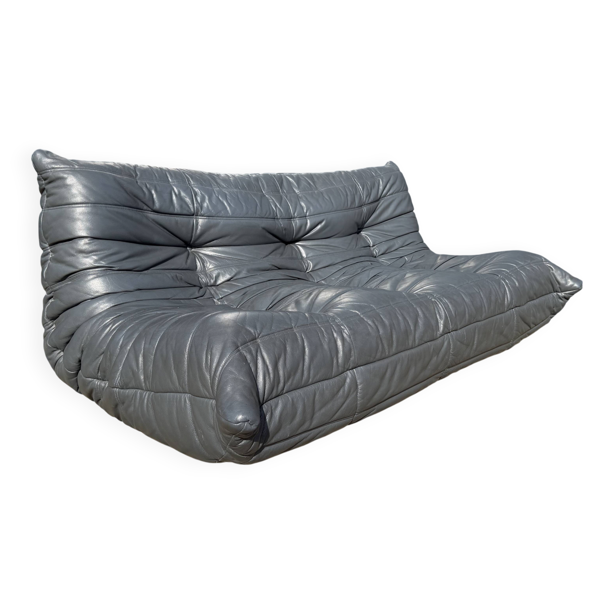 100% authentic Ligne Roset Togo 3-seater Anthracite Grey leather